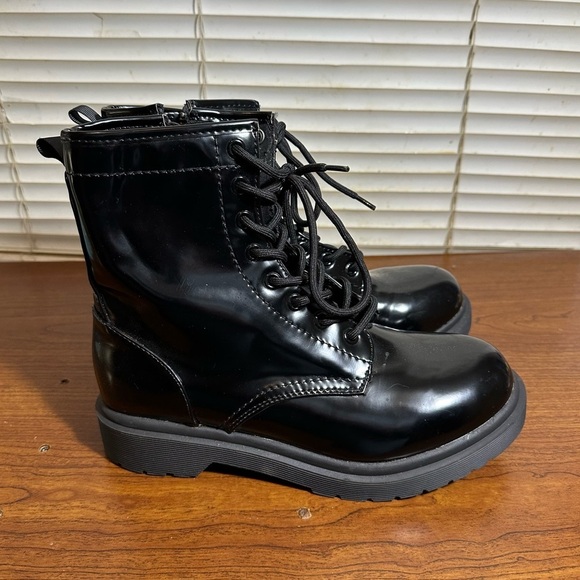 Mossimo Supply Co. Shoes - Mossimo Supply Co. Shiny Faux Vegan Leather Zipper Combat Boots Size 8 1/2